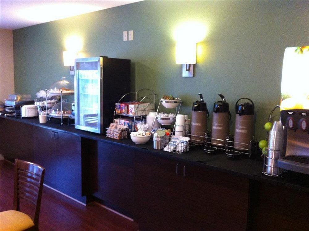 Sleep Inn & Suites Near Liberty Place I-65 Evergreen Εξωτερικό φωτογραφία
