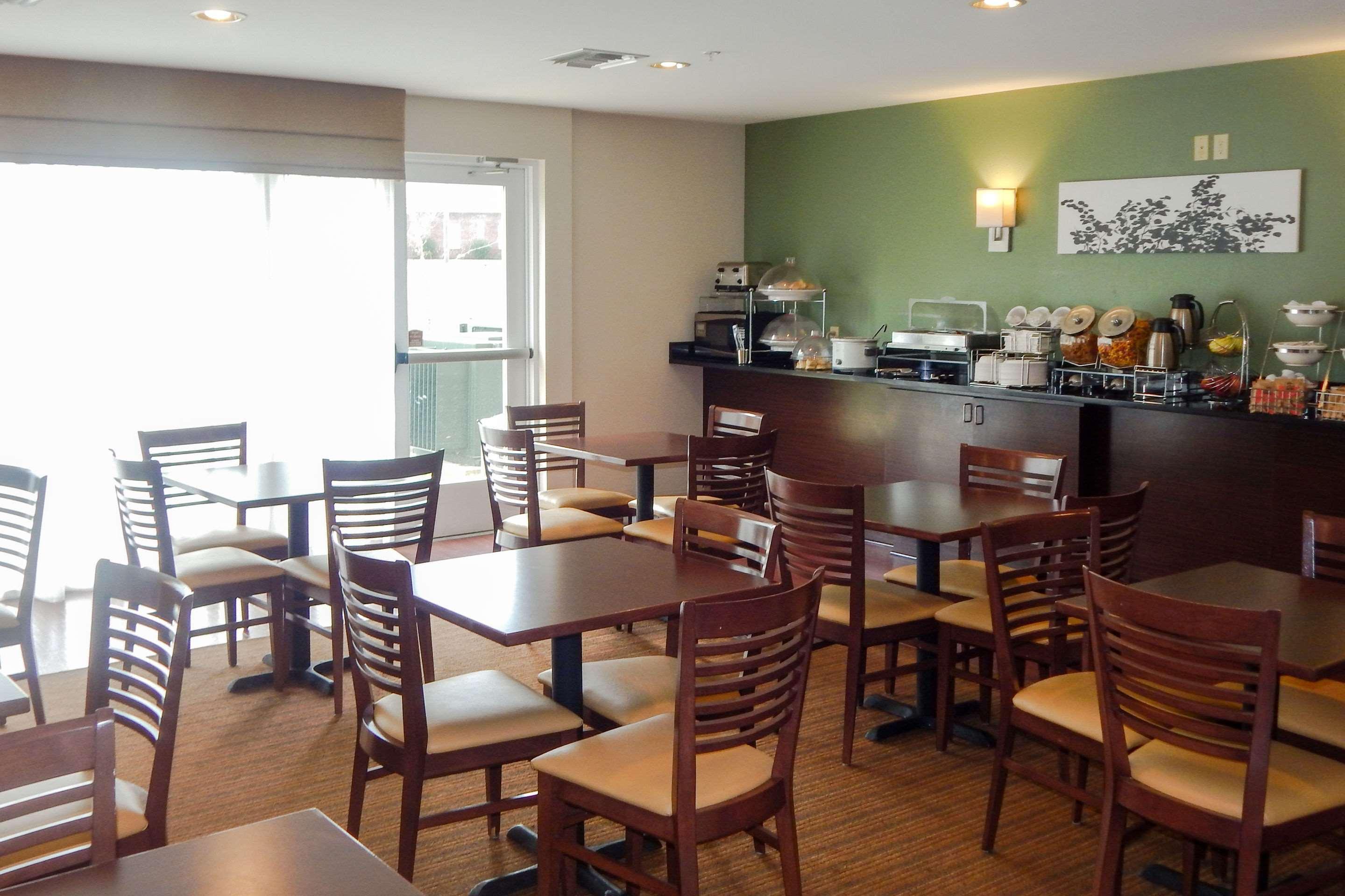 Sleep Inn & Suites Near Liberty Place I-65 Evergreen Εξωτερικό φωτογραφία