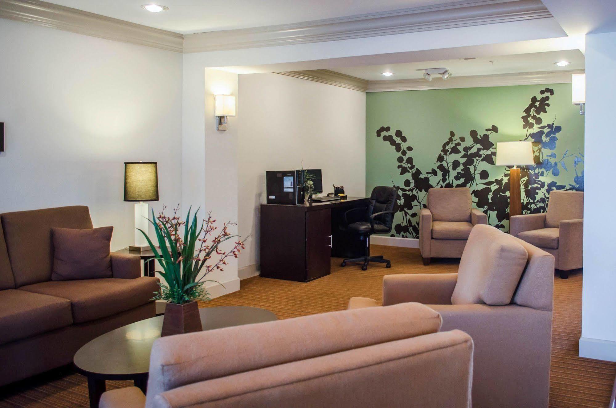Sleep Inn & Suites Near Liberty Place I-65 Evergreen Εξωτερικό φωτογραφία